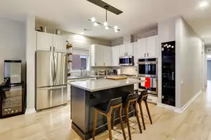 [Address not provided], Chicago, IL 60661 - Photo 2