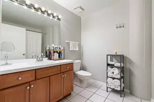 1525 S Sangamon St, Chicago, IL 60608 - Photo 16