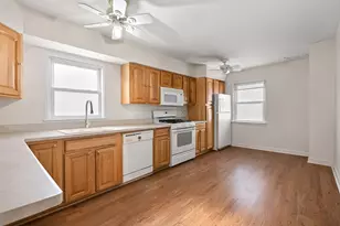 [Address not provided], North Riverside, IL 60546 - Photo 4