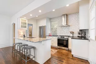 543 S Euclid Ave, Oak Park, IL 60304 - Photo 8