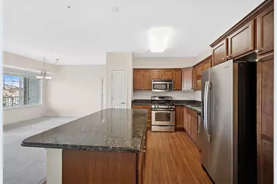 2220 Founders Drive #213, Northbrook, IL 60062 - Photo 2