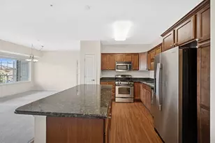 2220 Founders Dr, Northbrook, IL 60062 - Photo 2