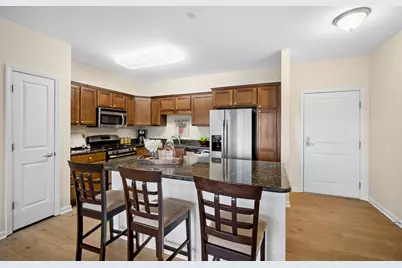 2220 Founders Drive #213, Northbrook, IL 60062 - Photo 4