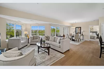 2220 Founders Drive #213, Northbrook, IL 60062 - Photo 8
