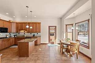 2651 Woodbine Dr, Valparaiso, IN 46383 - Photo 14