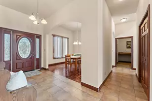 2651 Woodbine Dr, Valparaiso, IN 46383 - Photo 8