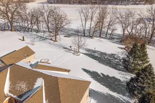 2651 Woodbine Dr, Valparaiso, IN 46383 - Photo 46