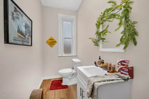 1129 E Merchant St, Kankakee, IL 60901 - Photo 8