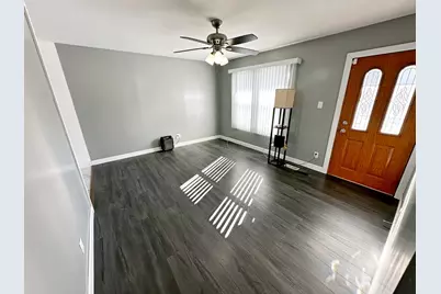 2133 216th Street, Sauk Village, IL 60411 - Photo 4