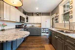 2013 Highland Ave, Wilmette, IL 60091 - Photo 8