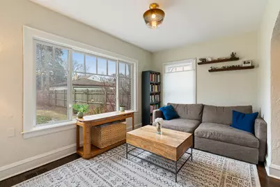 2013 Highland Avenue, Wilmette, IL 60091 - Photo 10