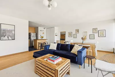 [Address not provided], Chicago, IL 60637 - Photo 6