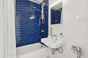 [Address not provided], Chicago, IL 60637 - Photo 24