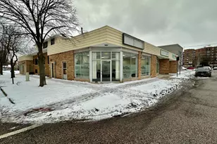 7872 Lincoln Ave, Skokie, IL 60077 - Photo 1