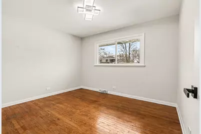 16914 Parkside Avenue, South Holland, IL 60473 - Photo 10