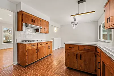 16914 Parkside Avenue, South Holland, IL 60473 - Photo 4