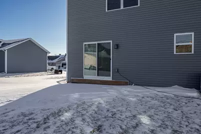 15571 Finley Way, South Beloit, IL 61080 - Photo 10