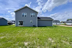 15571 Finley Way, South Beloit, IL 61080 - Photo 2