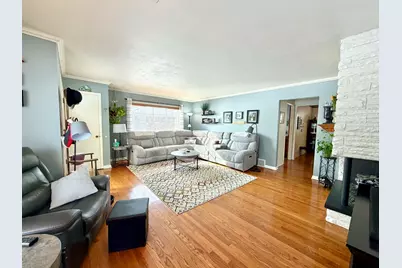 37610 N Holdridge Avenue, Waukegan, IL 60087 - Photo 14