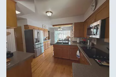 37610 N Holdridge Avenue, Waukegan, IL 60087 - Photo 12