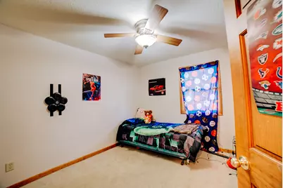 411 S Crescent Street, Gilman, IL 60938 - Photo 40