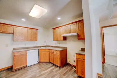 411 S Crescent Street, Gilman, IL 60938 - Photo 16