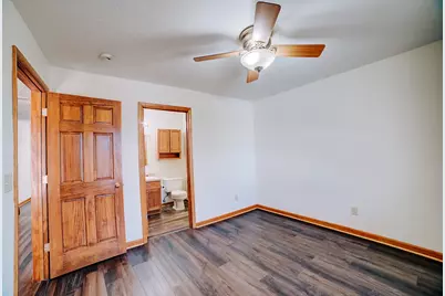 411 S Crescent Street, Gilman, IL 60938 - Photo 10