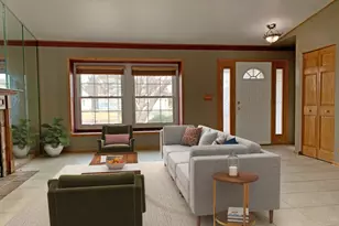 2472 Fox Dr, Aurora, IL 60506 - Photo 10