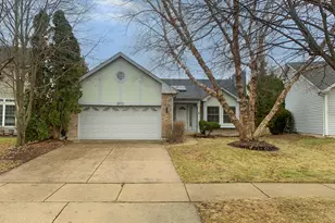 2472 Fox Dr, Aurora, IL 60506 - Photo 6