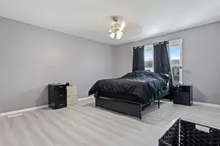 1055 Hampton Harbor, Schaumburg, IL 60193 - Photo 8