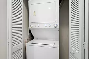 1250 S Michigan Ave, Chicago, IL 60605 - Photo 12