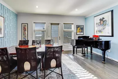 347 E 44th Street, Chicago, IL 60653 - Photo 10
