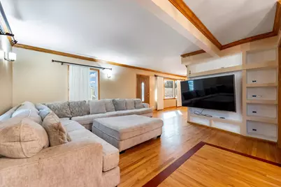 7920 Natoma Avenue, Burbank, IL 60459 - Photo 4