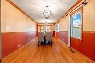 7920 Natoma Ave, Burbank, IL 60459 - Photo 8