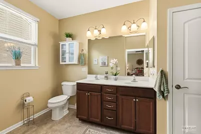 [Address not provided], Oswego, IL 60543 - Photo 18