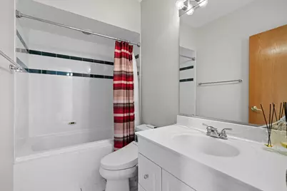 1056 N Marshfield Avenue #3, Chicago, IL 60622 - Photo 16