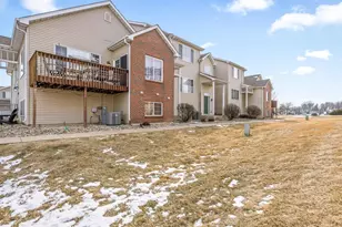 2143 Derby Ln, Belvidere, IL 61008 - Photo 2