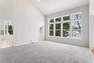 148 Rosewood Drive, Streamwood, IL 60107 - Photo 8