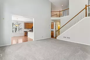 148 Rosewood Dr, Streamwood, IL 60107 - Photo 16