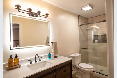 1403 W Beach Road, Waukegan, IL 60087 - Photo 32