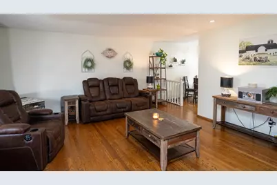 1403 W Beach Road, Waukegan, IL 60087 - Photo 12