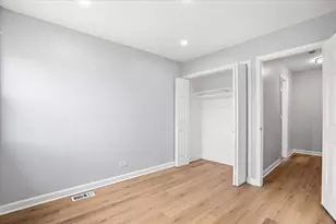 1182 E Barberry Ln, Palatine, IL 60074 - Photo 16