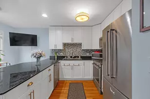 1205 Dodge Ave, Evanston, IL 60202 - Photo 4