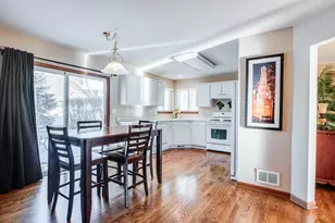 2978 Fairfield Way, Montgomery, IL 60538 - Photo 8