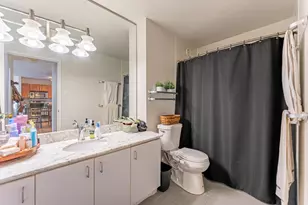 211 E Ohio St, Chicago, IL 60611 - Photo 14