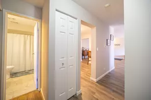 714 Walnut Dr, Darien, IL 60561 - Photo 20