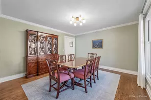 315 Minear Dr, Libertyville, IL 60048 - Photo 10