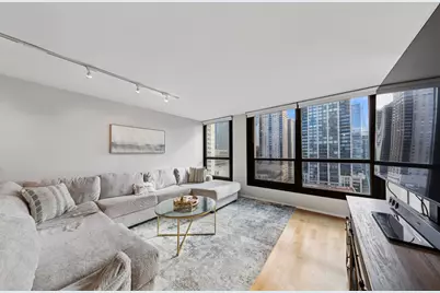 1030 N State Street #10K, Chicago, IL 60610 - Photo 4
