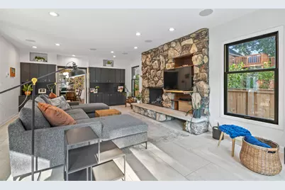 9526 Lawndale Avenue, Evanston, IL 60203 - Photo 22