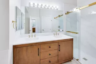 2073 Cambria Ct, Northbrook, IL 60062 - Photo 24